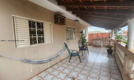 Casa para Venda em Presidente Prudente, Cidade Jardim, 3 dormitórios, 2 banheiros