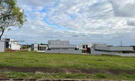Terreno em Condomínio para Venda em Presidente Prudente, Condomínio Mart Ville