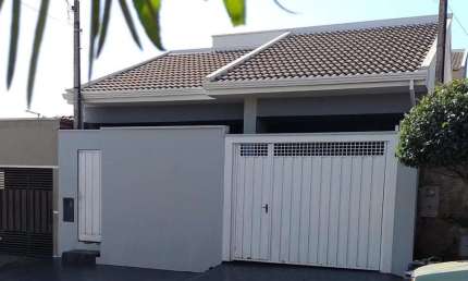 Casa para Venda em Presidente Prudente, Jardim Panorâmico, 2 dormitórios, 1 banheiro, 1 vaga