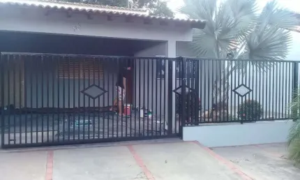 Casa para Venda em Martinópolis, Jardim Guiomar Martins, 3 dormitórios, 1 suíte, 3 banheiros, 2 vagas