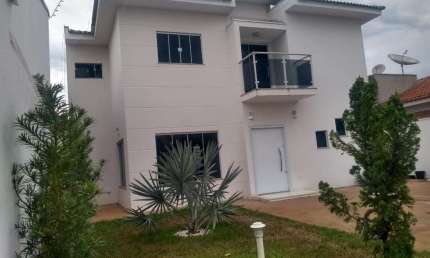 Casa para Venda em Presidente Epitácio, Jardim Real, 3 dormitórios, 1 suíte, 2 banheiros, 2 vagas