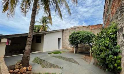 Casa para Venda em Presidente Prudente, Jardim Eldorado, 3 dormitórios, 1 suíte, 2 banheiros, 2 vagas
