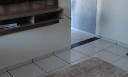 Casa para Venda em Presidente Prudente, Parque Residencial Carandá, 2 dormitórios, 1 banheiro, 1 vaga