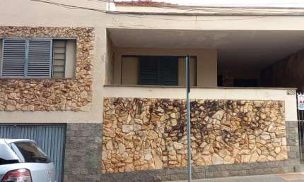 Casa Comercial para Locação em Presidente Prudente, Centro, 3 dormitórios, 1 suíte, 2 banheiros, 2 vagas