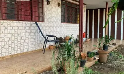 Casa para Venda em Presidente Prudente, Vila Roberto, 3 dormitórios, 1 suíte, 3 banheiros, 2 vagas