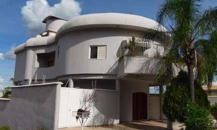 Casa Comercial para Venda em Presidente Prudente, Parque Higienópolis, 5 dormitórios, 3 suítes, 6 banheiros, 15 vagas