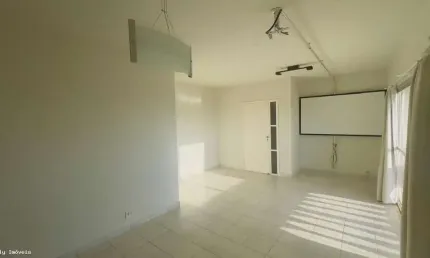Apartamento para Venda em Presidente Prudente, Edifício Lauderio Leonardo Botigelli, 3 dormitórios, 1 suíte, 3 banheiros, 1 vaga