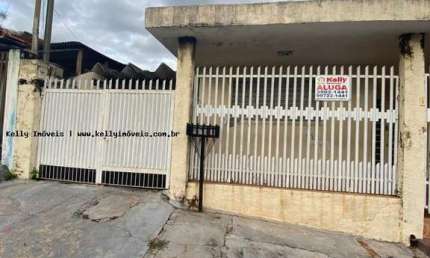 Casa para Locação em Presidente Prudente, Vila Tazitsu, 3 dormitórios, 1 banheiro, 2 vagas