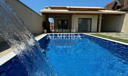 Casa à venda na Avenida Flacides Ferreira, 1066, Jardim Grandesp, Itanhaém
