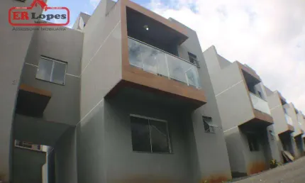 Sobrado com 3 dormitórios para alugar, 120 m² por R$ 3.077,94/mês - São Lourenço - Curitiba/PR