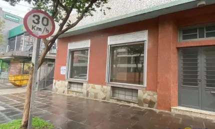 Ponto comercial para alugar no São Pelegrino, Caxias do Sul  por R$ 3.200