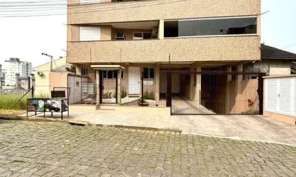 Apartamento com 2 quartos à venda na Bela Vista, Caxias do Sul  por R$ 450.000