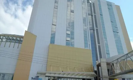 Loft com 1 quarto à venda no Sanvitto, Caxias do Sul  por R$ 300.000
