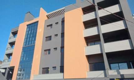Apartamento com 3 quartos à venda em União, Flores da Cunha  por R$ 880.000