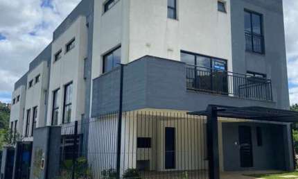 Casa com 2 quartos à venda na Nossa Senhora da Saúde, Caxias do Sul  por R$ 535.000