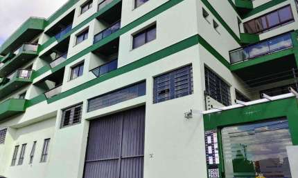Sala comercial à venda no Universitário, Caxias do Sul  por R$ 450.000