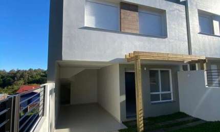 Casa com 2 quartos à venda no São Luiz, Caxias do Sul  por R$ 365.000