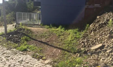 Terreno à venda na ana rech, caxias do sul  por r$ 90.000
