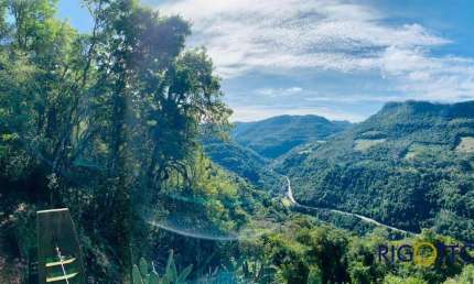 Terreno à venda na Vila Cristina, Caxias do Sul  por R$ 550.000