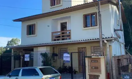 Casa com 5 quartos à venda no São Ciro, Caxias do Sul  por R$ 870.000