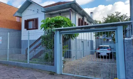 Casa com 2 quartos à venda na Nossa Senhora de Lourdes, Caxias do Sul  por R$ 950.000