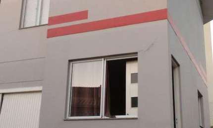 Casa com 2 quartos à venda no São Giácomo, Caxias do Sul  por R$ 259.700