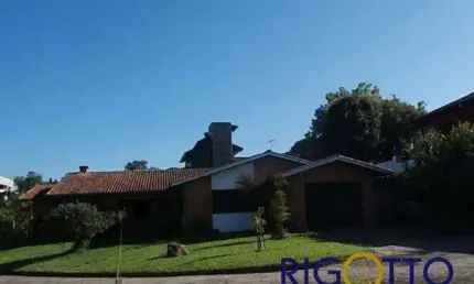 Casa com 4 quartos à venda no Desvio Rizzo, Caxias do Sul  por R$ 905.000