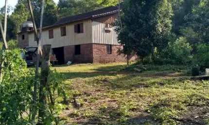 Chácara / sítio à venda na Vila Cristina, Caxias do Sul  por R$ 455.000