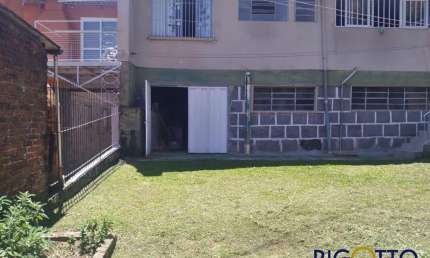 Casa com 3 quartos à venda no Sagrada Família, Caxias do Sul  por R$ 800.000