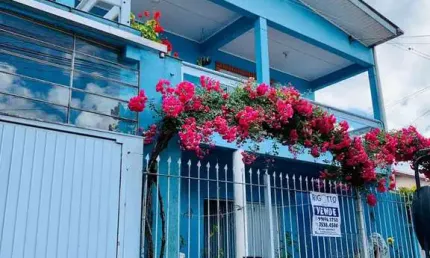 Casa com 4 quartos à venda no Pôr do Sol, Caxias do Sul  por R$ 850.000