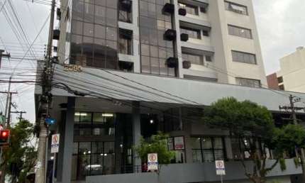 Sala comercial para alugar no Centro, Caxias do Sul  por R$ 1.200