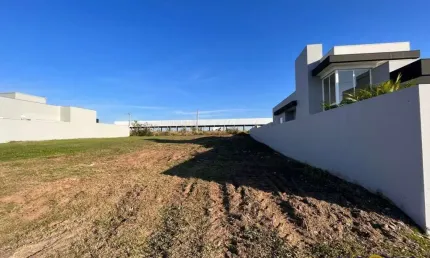 Terreno à venda no Bosque das Figueiras, Passo de Torres  por R$ 185.500