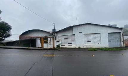 Barracão / Galpão / Depósito para alugar no São Leopoldo, Caxias do Sul  por R$ 8.000