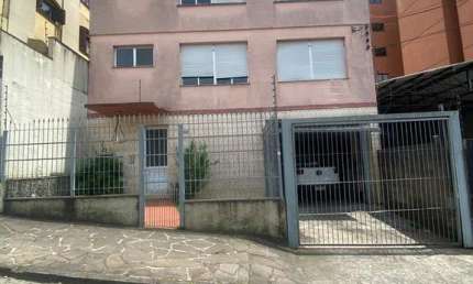 Apartamento com 2 quartos para alugar no Exposição, Caxias do Sul  por R$ 2.000