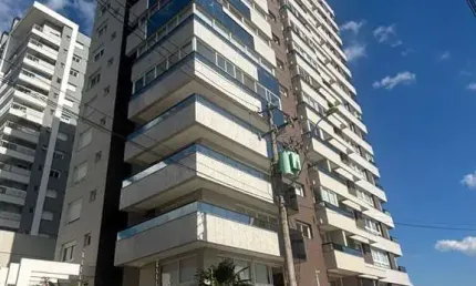 Apartamento com 3 quartos à venda no Madureira, Caxias do Sul  por R$ 2.384.000