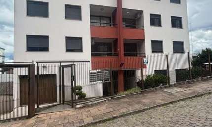 Apartamento com 2 quartos à venda no Petrópolis, Caxias do Sul  por R$ 320.000