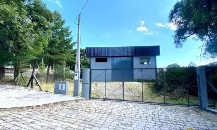 Barracão / Galpão / Depósito para alugar no São Ciro, Caxias do Sul  por R$ 9.900