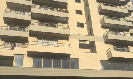 Kitnet / Stúdio à venda no Centro, Caxias do Sul  por R$ 265.000