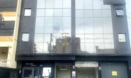 Sala comercial para alugar no Pio X, Caxias do Sul  por R$ 1.590