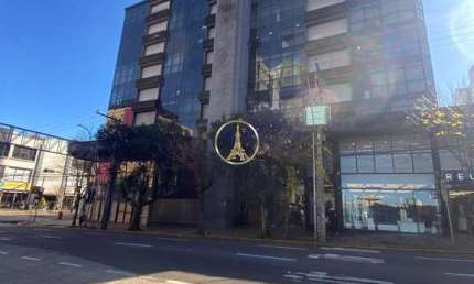 Sala comercial para alugar no Centro, Caxias do Sul  por R$ 1.100