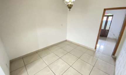 Casa com 4 quartos para alugar na Petúnia Dourada, 305, Vista Alegre, Belo Horizonte