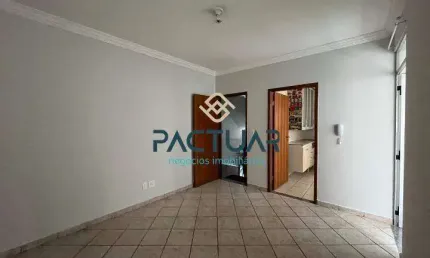 Apartajmento 2 quartos, suíte e 01 vaga - bairro Castelo