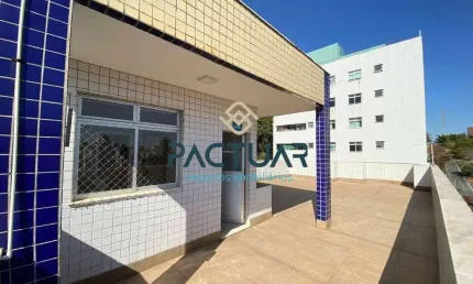 Cobertura com 3 quartos e 3 banheiros para alugar por r$ 4.400/mês