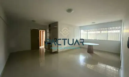 Apartamento com 3 Quartos e 2 banheiros para Alugar, 177 m² por R$ 4.500/Mês