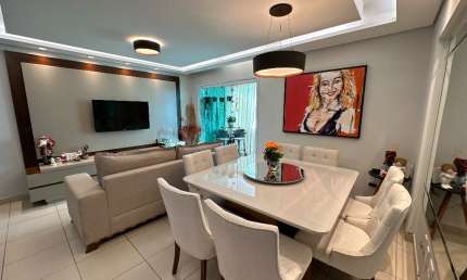 Lindo Apartamento à venda no Bairro Santa Mônica com 3 quartos e 2 suítes