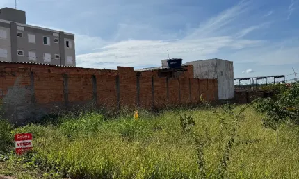 Terreno comercial a venda no bairro shopping park, otima Localização