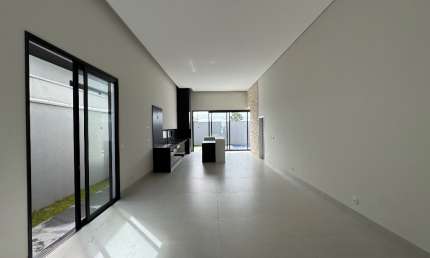 Linda casa a venda no condomínio Splendido na zona sul de Uberlândia