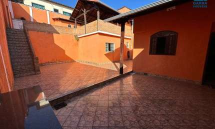 Casa com 3 quartos à venda na Margarida Praxedes Torres, --, Nova Esperança, Belo Horizonte por R$ 750.000