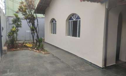Casa com 3 quartos à venda na Itauninha, --, Santa Cruz, Belo Horizonte por R$ 800.000