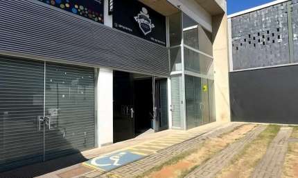Ponto comercial com 1 sala para alugar na Avenida Sebastião de Brito, --, Dona Clara, Belo Horizonte por R$ 4.000